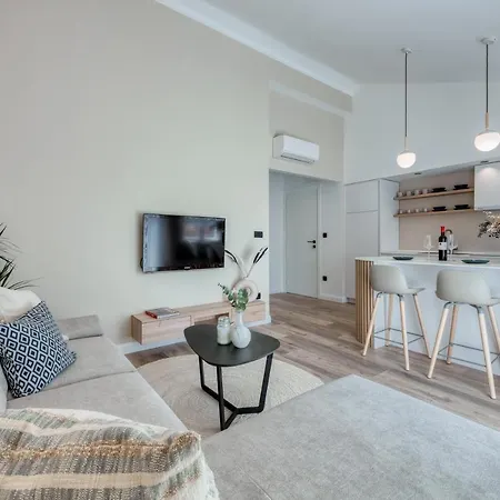 Boro 4 Apartment *