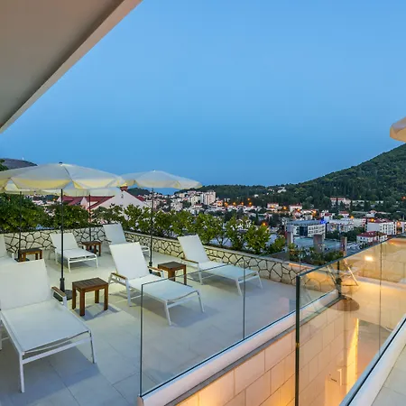 Boro 4 Appartement *