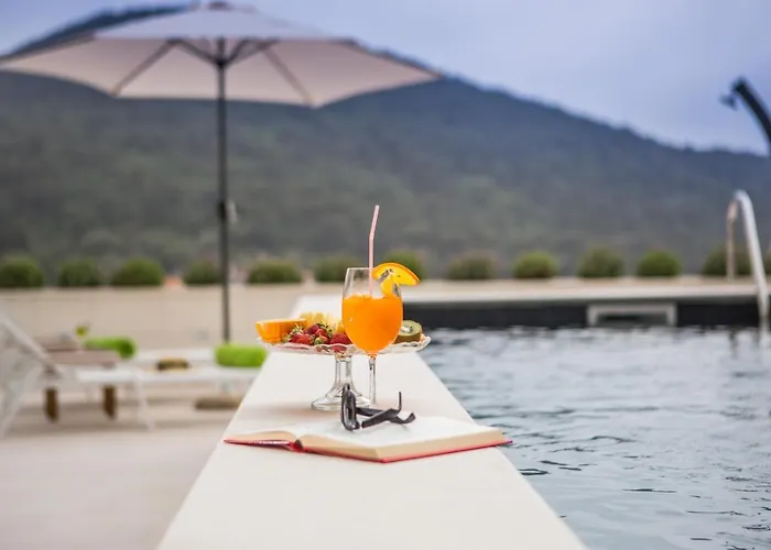 Appartement Boro 4 *